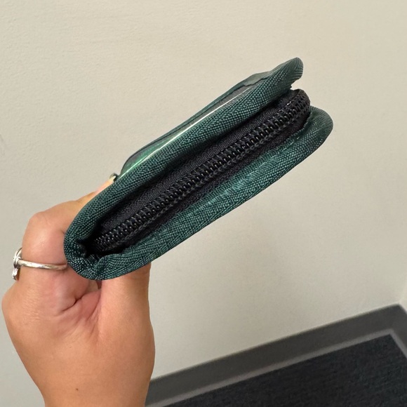 Harvey’s Sleeping Beauty FSW - Picture 7 of 9